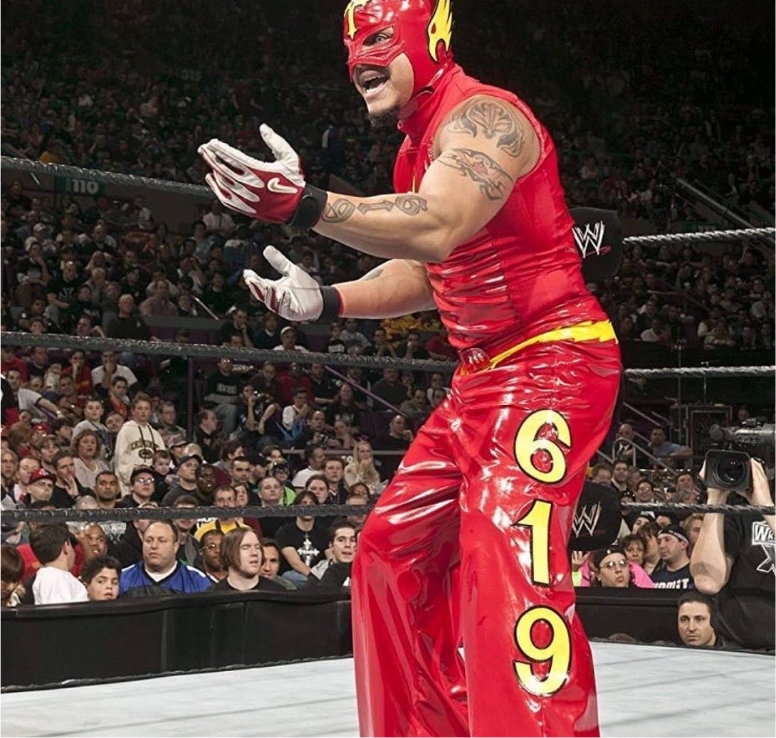 FadeAwayMedia's tweet photo. Rey Mysterio shares his knee therapy that helps him perform at a high level to this day.

Mysterio receives the following:

• Stem Cell IV
• The Myers Cocktail IV
• Stem Cells L Knee
• Stem Cells R Knee
• Stem Cells L Shoulder
• Stem Cells R Wrist
• Stem Cells L Wrist
• Shockwave Therapy
• 1 Hour Hyperbaric Chamber
