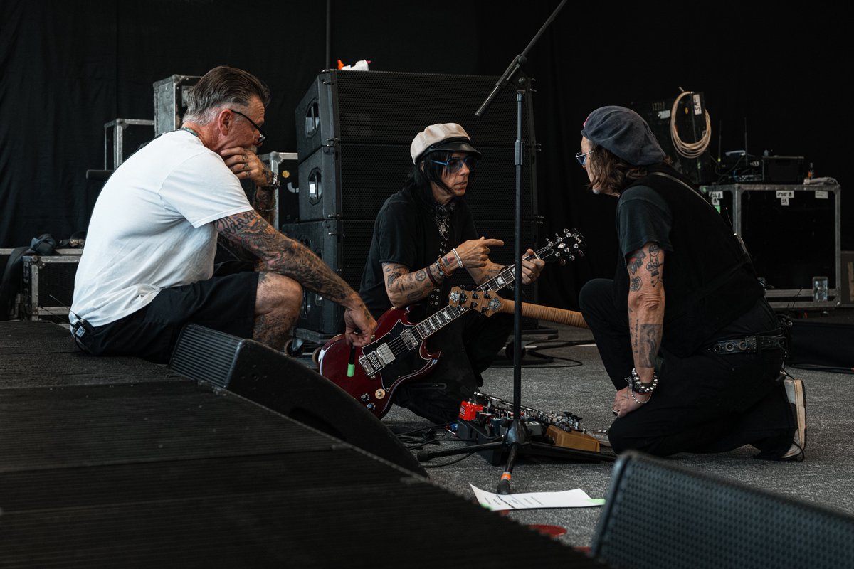 hollywoodvamps's tweet photo. Rehearsals have begun and we can’t believe we are just 7 days away from our first show at the O2 in London!! 🦇🦇

📷 @TheAaronPerry 

🩸Tickets + VIP Packages ON SALE at: https://t.co/3aC2RoIQUD

12.08 London, UK with The Jesus and Mary Chain
14.08 Cardiff, UK with with The Damned
15.08 Scarborough, UK with The Damned
17.08 Glasgow, UK with The Jesus and Mary Chain
18.08 Manchester, UK with The Jesus and Mary Chain
19.08 Birmingham, UK with The Jesus and Mary Chain
21.08 Colchester, UK with The Damned
22.08 Halifax, UK with The Damned
25.08 Nürnberg, DE (support TBD)
26.08 Paris, FR with Last Tour International
28.08 Cologne, DE (support TBD)
30.08 Hamburg, DE (support TBD)
01.09 Milano, IT with Bambole di Pezza
02.09 Este, IT with Bambole di Pezza
03.09 Zagreb, HR (support TBD)
05.09 St Pölten, AT (support TBD)
06.09 Praha, CZ (support TBD)
08.09 Budapest, HU with Ivan and The Parazol
10.09 Łódź, PO (support TBD)

#HollywoodVampires #BTS #BehindTheScenes #Tour #TourLife #JohnnyDepp #JoePerry #TommyHenriksen #AliceCooper