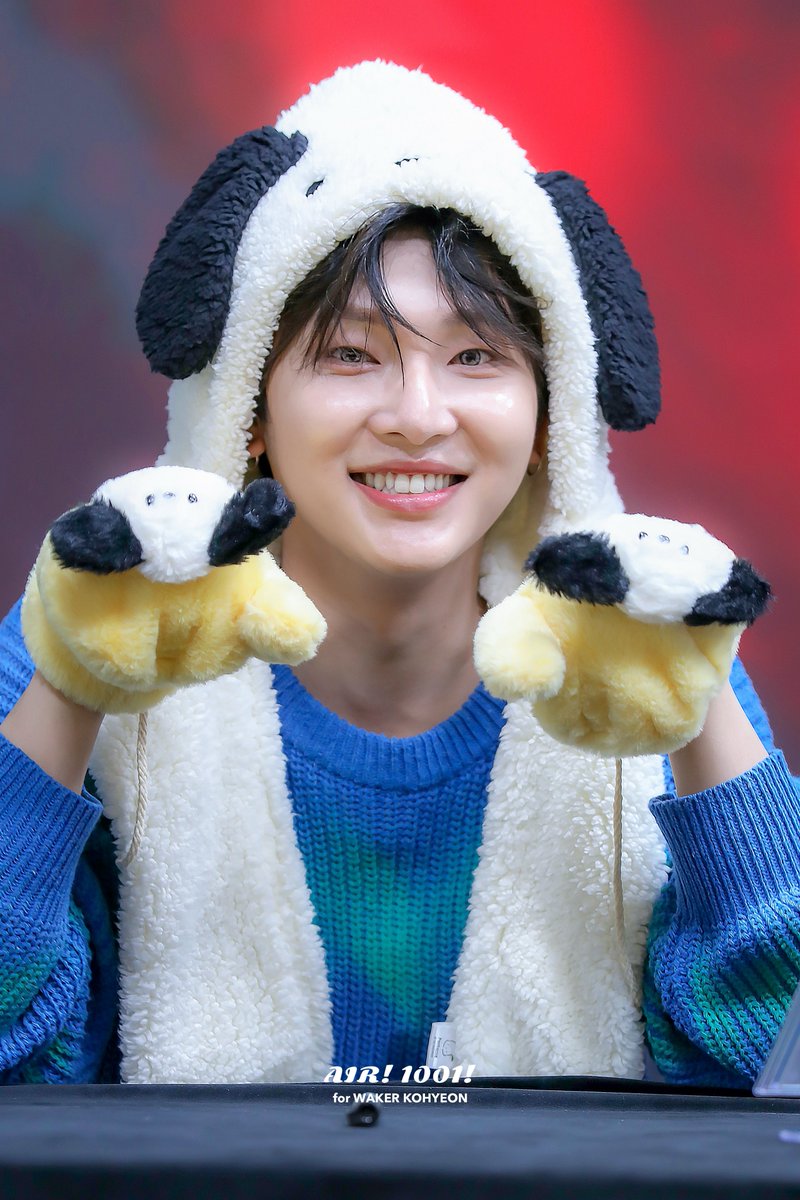 AIR1001_KH's tweet photo. 260123 제이제이뮤즈 팬사인회 HQ
#웨이커 #WAKER #고현 #KOHYEON
#In_Elixir_Spellbound #LiKE_THAT https://t.co/DrZkjU00dg