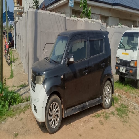 realNIIYAW's tweet photo. Toyota Bb for sale ...hit me up if interested ..... GHC 25.000 https://t.co/yuhd0FYCdo