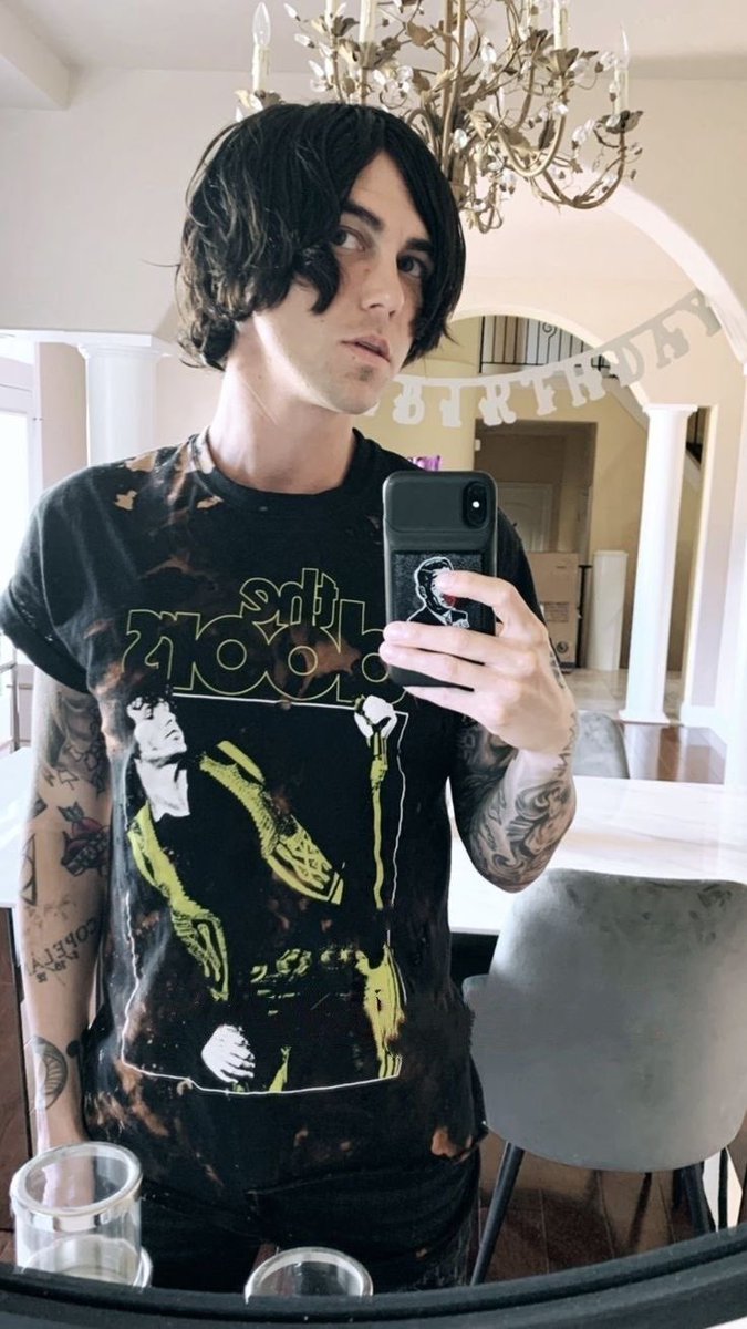 prodbykellin's tweet photo. MySpace comeback but Kellin always kept that era alive 
one time for the present   two times for the past https://t.co/79DtSKFE8E