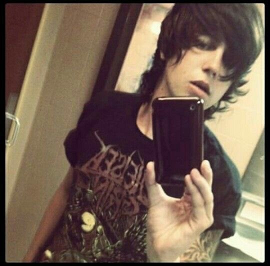 prodbykellin's tweet photo. MySpace comeback but Kellin always kept that era alive 
one time for the present   two times for the past https://t.co/79DtSKFE8E
