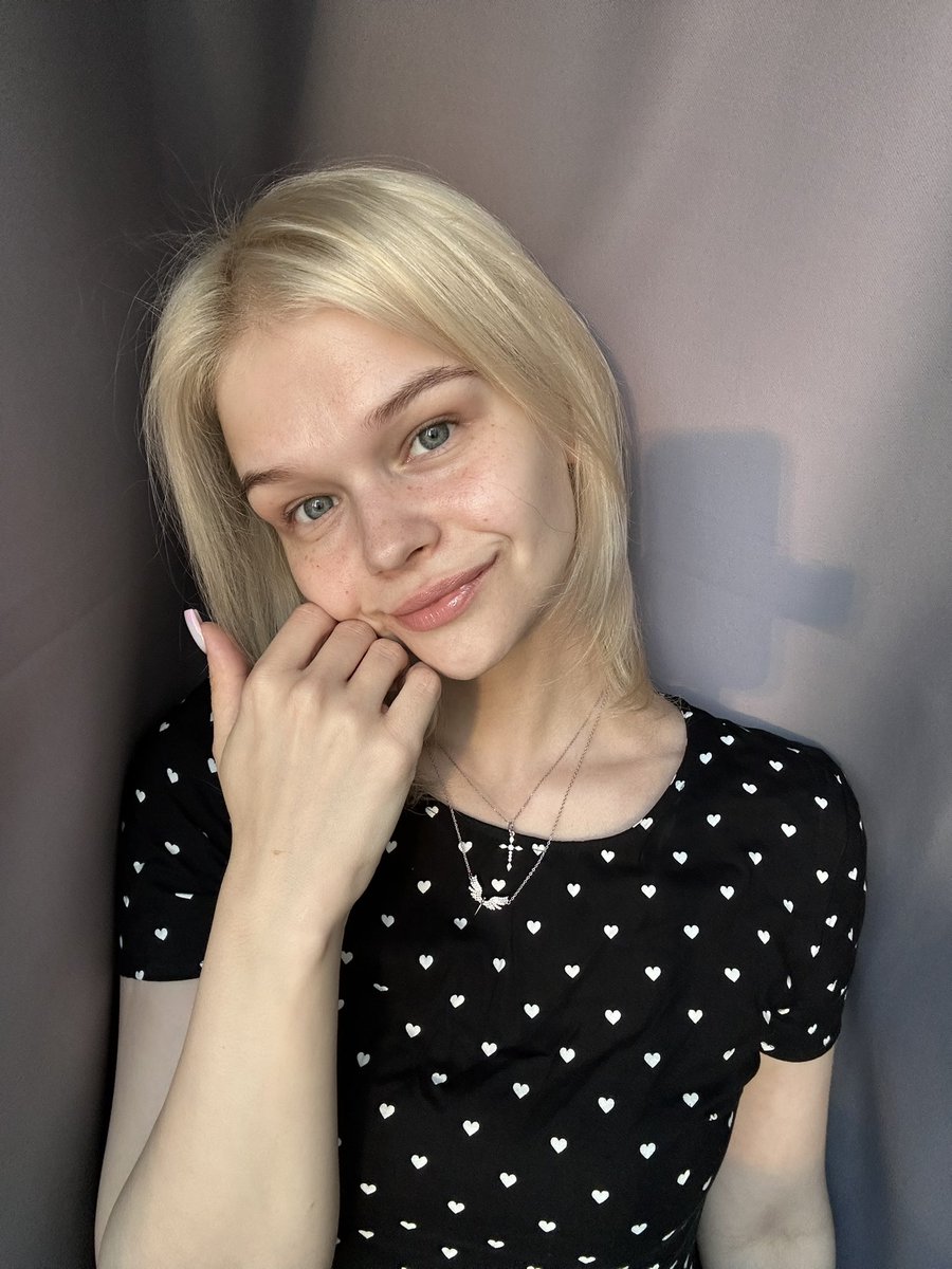 Dashulyaa1's tweet photo. I had an interesting spiritual attack in a dream. 
I saw a famous psychic, who was casting curses on me to prevent me from having something. He said, "I curse you," and started to leave. 
I stopped him and recited Isaiah 54:17, and he smiled. And I woke up. 
Strength of spirit 💪🏻 https://t.co/T3QPI8WpKS