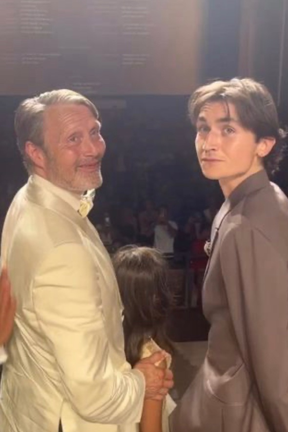 Noel_191026's tweet photo. #madsmikkelsen
#GustavLindh https://t.co/BS5oFG4Zav