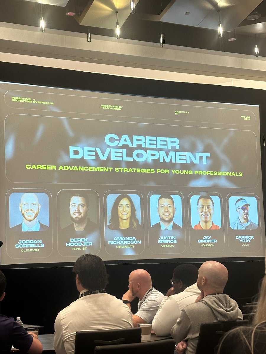 jackborrisfb's tweet photo. 💡💰critically important / valuable panel  — we know the evolution and sophistication around player finance is in growth mode. 📈 Smart group! @FBRecSymposium @frontoffice360 @Teamworks https://t.co/jkphBDGoxw