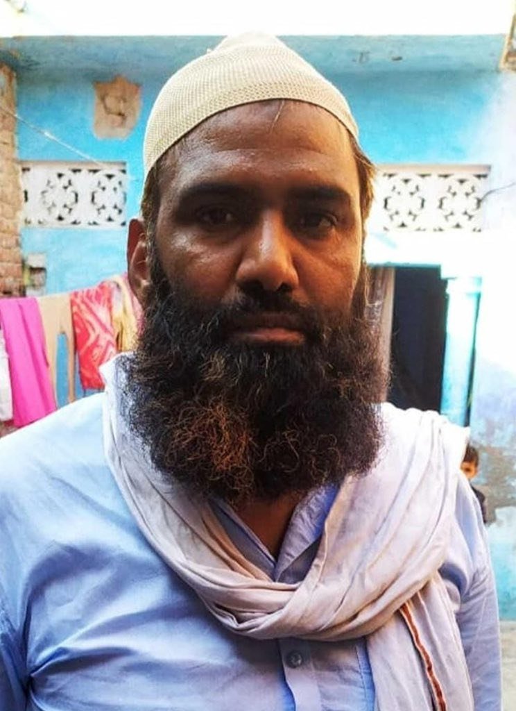 MeghUpdates's tweet photo. 🚨 BIG BREAKING 

Furqan, a key Mukeem Kala gang member with a ₹1 lakh bounty and 20+ serious cases, KILLED in an ENCOUNTER in Shamli forests. 

=> His gang was behind the Kairana Hindu migration issue. https://t.co/8bj0BFDijh