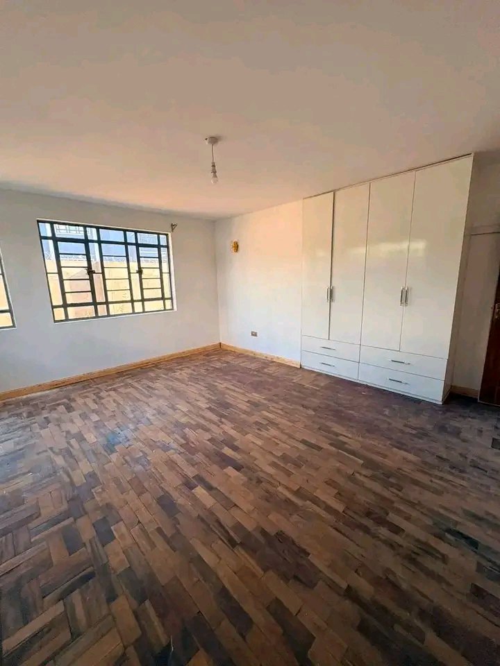SimonMb65242137's tweet photo. 🏡#FORSALE – 📍NGONG KIBIKO

Beautiful 3 Bedroom Bungalow All Ensuite sitting on a 1/8 Acre Plot.

✨ Features:
✅ Spacious Master Ensuite
✅ Secure and Serene Neighborhood
✅ Ideal Family Home

💰 Asking Price: KES 7.5 Million

For more info,Call👇

 Simon -0724541067 https://t.co/1TUlt3I6Pj