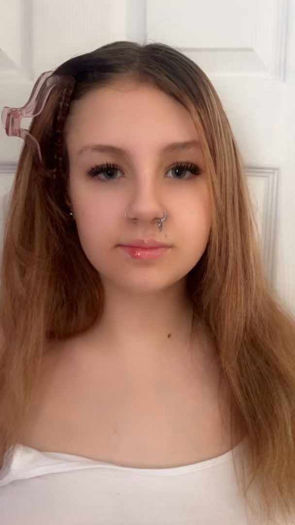 UK_Dispatch_'s tweet photo. MISSING CHILD 🚨‼️

❗MISSING❗
Please share.

A 15 year old has been missing from the #knowle area of #Bristol since Monday evening, she has not been in contact with anybody apart from one message saying she's okay. 

She is approximately 5ft2 medium build with light brown hair. She is vulnerable and has connections to knowle west, brentry/cribbs causeway area, Lawrence Weston, stockwood and Weston super-mare. 

Everyone is getting extremely worried about her now. 

Please anyone with any information please contact the police 

#knowlewest #brentry #cribbscauseway  #LawrenceWeston #stockwood  #Westonsupermare
#bristol #southwest #missingchild 
#missing15yearold
