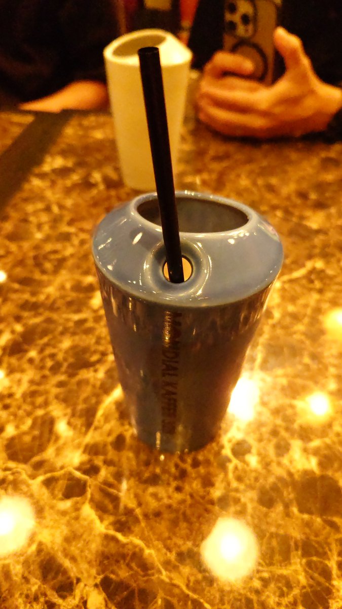 meganebody's tweet photo. 平日やけれど飲み！
2件目も行って存分にお喋りをした！ https://t.co/UmP2sHe4tr