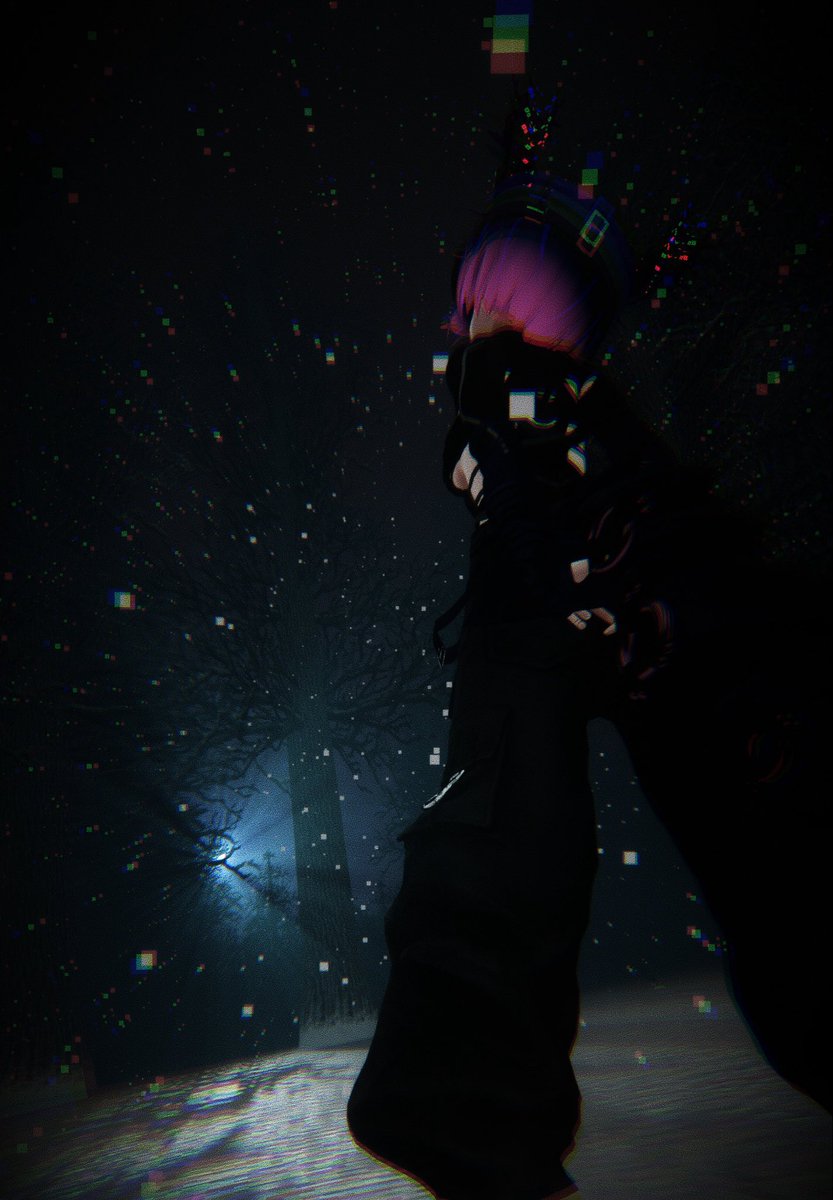 empressikaros's tweet photo. The moon sure is pretty tonight, though I have no clue where I've wondered onto~ 

Photo taken and edited by @Desire_VR~ https://t.co/glEEVyJA53