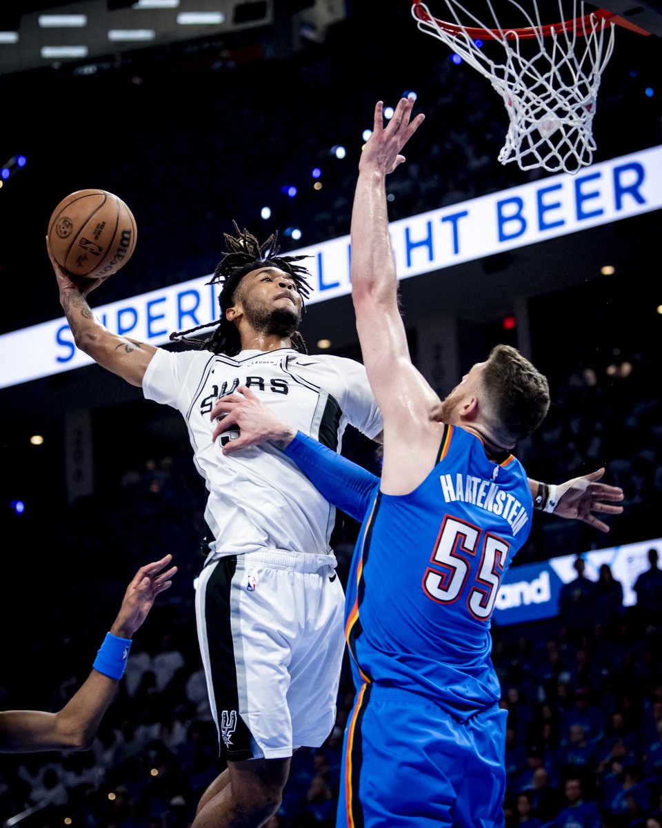spurs tweet picture