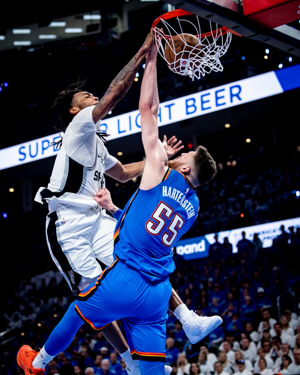 spurs tweet picture