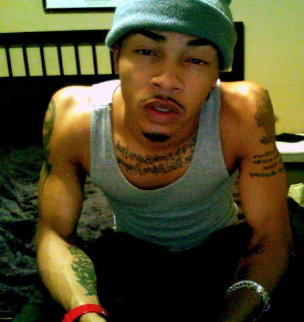 tomgorls's tweet photo. freddy e 🕊️ https://t.co/zxVjJum0In