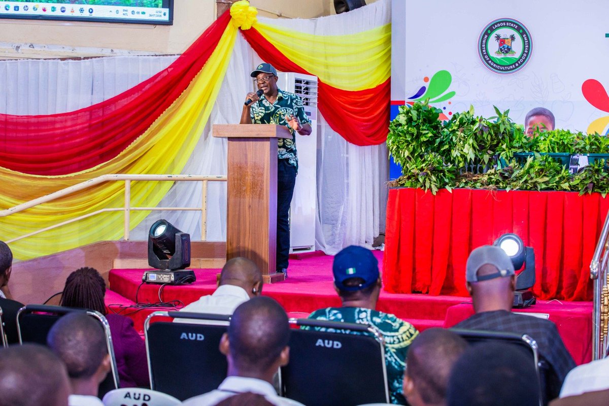 lagosagric1's tweet photo. ...best-performing secondary schools in the Open-Field Vegetable Production Competition under the Lagos Agricultural Scholars Programme (LASP).

#LASG
#FoodSecurity https://t.co/9dOfp4vqqF