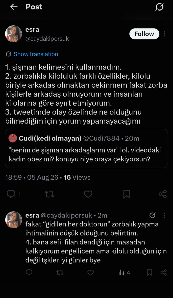 Cudi7884's tweet photo. ay engellemesen hatrım kalırdı. şişman kelimesini kullanmak sorun değil ama ablamız lütfettiği için şişman kelimesini kullanmaktan imtina ediyormuş. önce git şişmanlık hakkımız kitabını oku da kafana 3 5 bilgi girsin zır cahil. sefilin üzerine zır cahili de ekle https://t.co/UWw8NGLdit