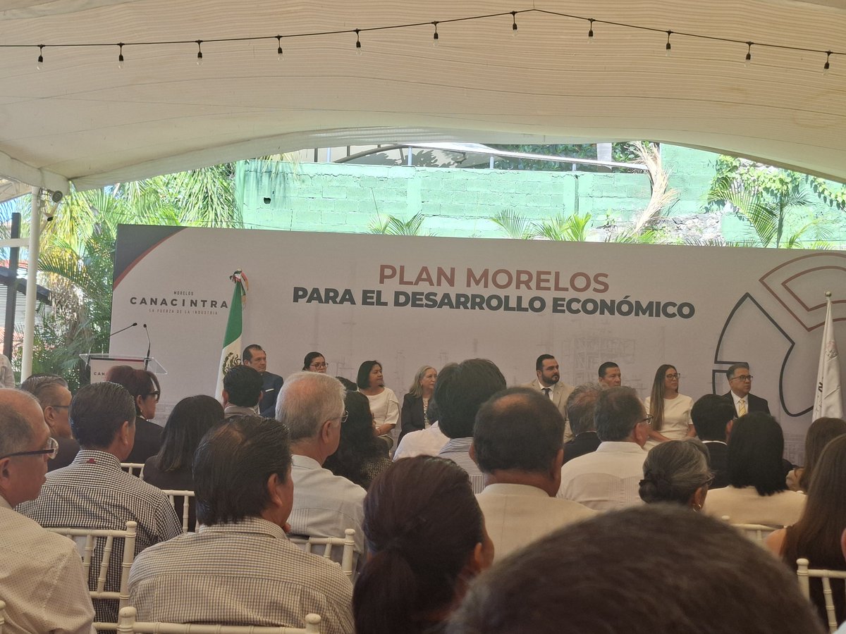 WebSaitMx's tweet photo. En la presentación del Plan Morelos para el Desarrollo Económico, con la participación de la Presidencia Nacional de @CANACINTRAMex y de la Delegación Morelos de @morcanacintra 

#PlanMorelos #Morelos #Cuernavaca 
#CANACINTRA

Para la generación de empleos y mejores oportunidades https://t.co/1ZGEGS3eXP