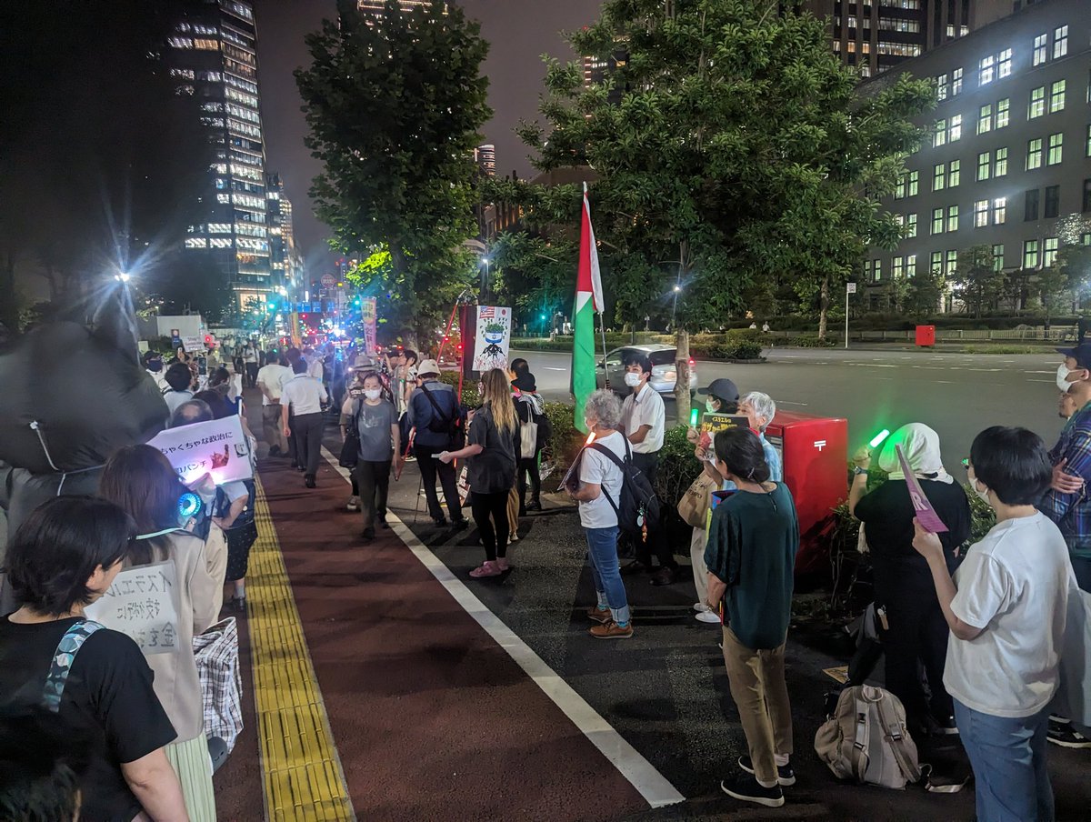 kojiskojis's tweet photo. 「イスラエル企業に税金 #1600億円 出すな！8.5経産省前行動」に160人。イスラエル·タワー社工場のある富山の仲間も駆けつけ発言。富山から3人のメッセージも。赤澤経産相宛要請書も提出。
※この間、パランティア、サン電子を含め虐殺加担企業への行動を続けてきましたが、力が足りません。各地でも！ https://t.co/JkXltHdKOB