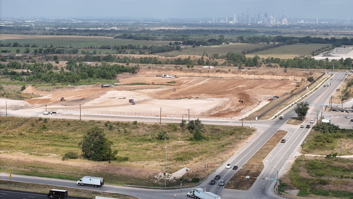 JoeTegtmeyer's tweet photo. 5 August 2026 Giga Texas Snapshots! Busy morning with production of @Cybertrucks apparently ramping back up, few Cybercabs. Lots of Model Y’s, Cybercabs on the Test Track & transporting employees autonomously … and a Cybercab graveyard 😱

Cortex 2 is getting many new Megapacks installed today along the W & E sides, eventually brining the total just for this AI Data Center to around 260 once fully installed. The Joint @SpaceX & @Tesla Advance Tech Chip Fab foundation work continues & some of the old temp workshops are being disassembled to clear more space. The entire E side has a new permit calling it the “East Support Facility” officially!

The Optimus Factory steel assembly continues at a rapid pace & the full length of the structure is now emerging. Lots more to see today!