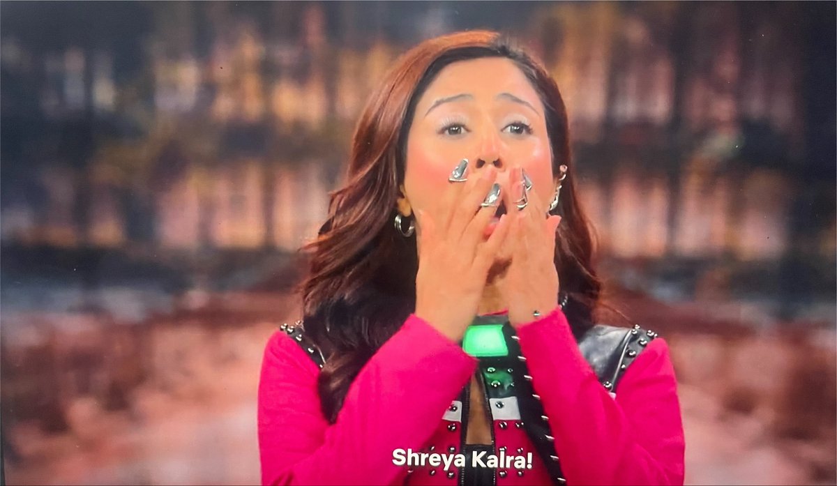 tani_partner11's tweet photo. History repeated 😌🔥

#ShilpaShinde #ShreyaKalra #HinaKhan #ShivangiJoshi 

#Lockupp2 https://t.co/dW2hkpOHOX