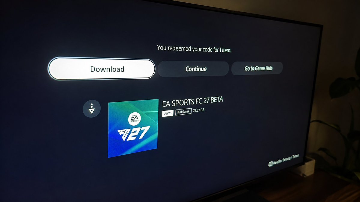 RoberbaggioFUT's tweet photo. Who’s trying FC 27 early? 👀🎮

I might have a few beta codes available.

If you’re interested, DM me. 📩

#BETA #EAFC27BETA #EAFC27  #PC #PS5 #XBOX https://t.co/9AOT10WnYX