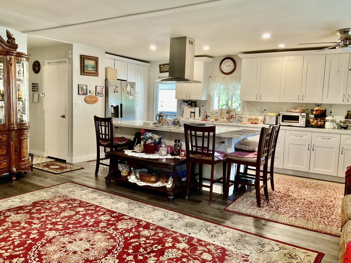 Lucya_mcc's tweet photo. 🚨 NEW PRICE: $128,000! 🚨
Looking for high-end, low-maintenance senior living in Yucaipa? Stunning fully remodeled 2BR/2BA corner-lot home inside Valley View (55+) 
• Luxury chef’s kitchen with a massive quartz island 🍳
• Exceptionally LOW space rent of just $433/mo! 💰 https://t.co/qFrgedKj1v