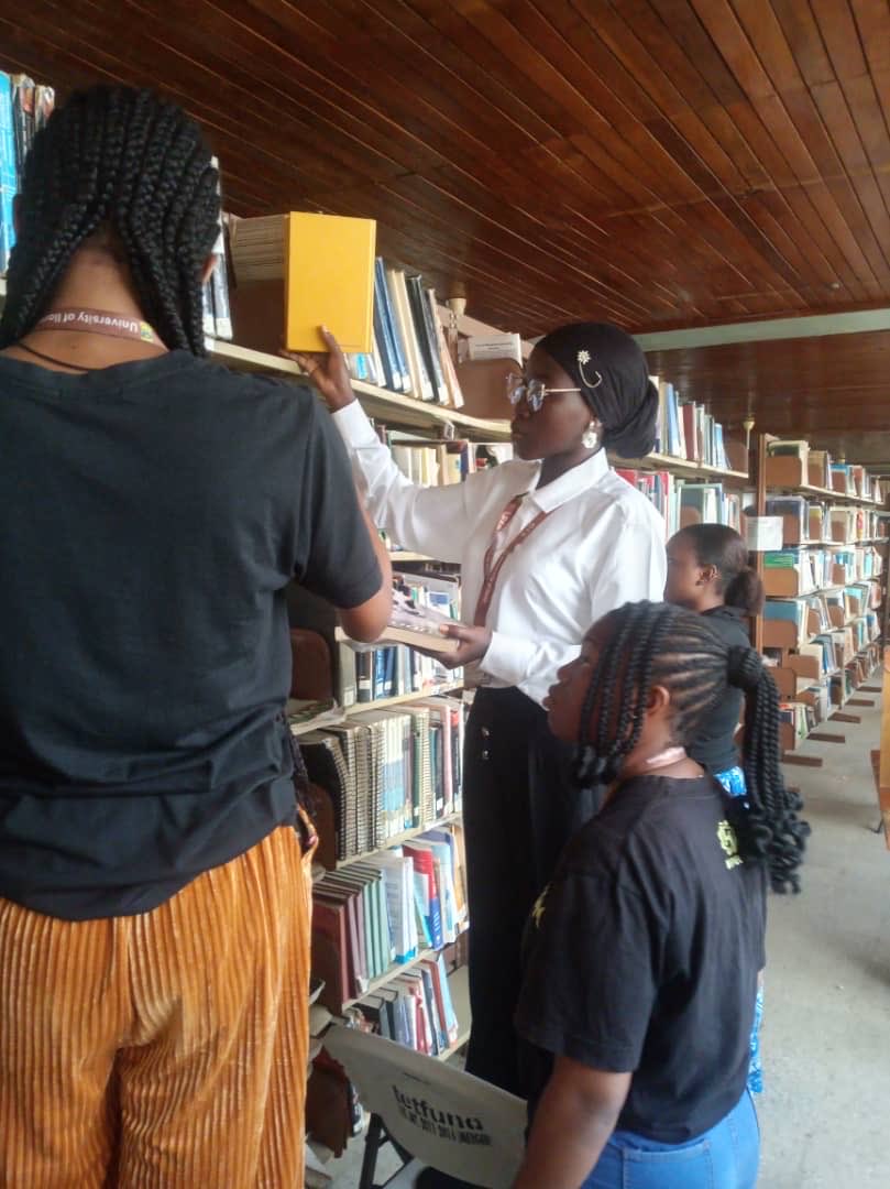 Amein_00's tweet photo. Na you know why you no do your SIWES @ University of Ilorin Academic Library o🙂‍↕️

Better by far even with the chairs we use😌

SHE💜 https://t.co/WJqy2jpSfi