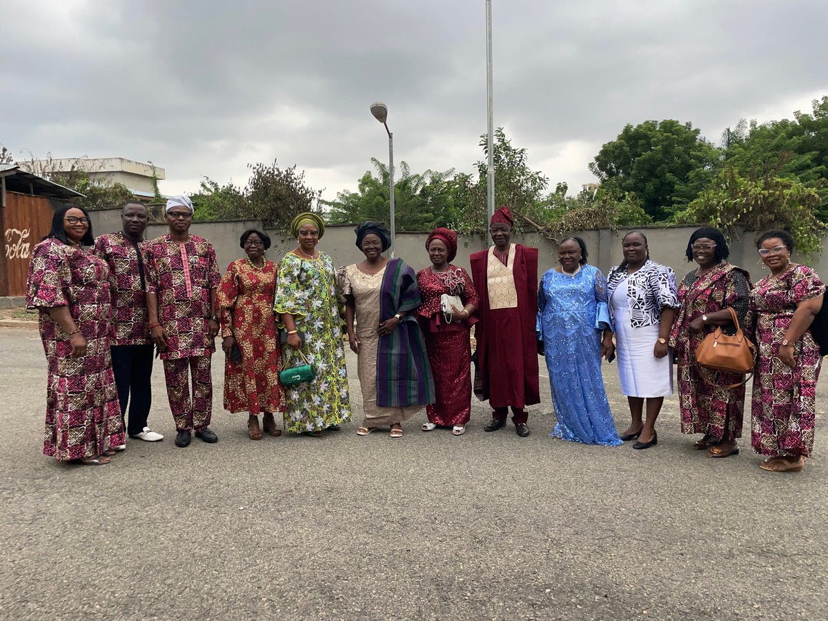 lautechofficial's tweet photo. College of Health Sciences 

Faculty of Nursing Sciences 

Appreciation and Recognition of Meritorious Services 

In honor of 
1 Mrs D.A.Adeniran 
2 Dr G.O.G.Oyadiran
3 Dr. O.Y. Makinde 
https://t.co/xUfU67RENF

#lautech #Nurse https://t.co/Ho3VBaZBpa