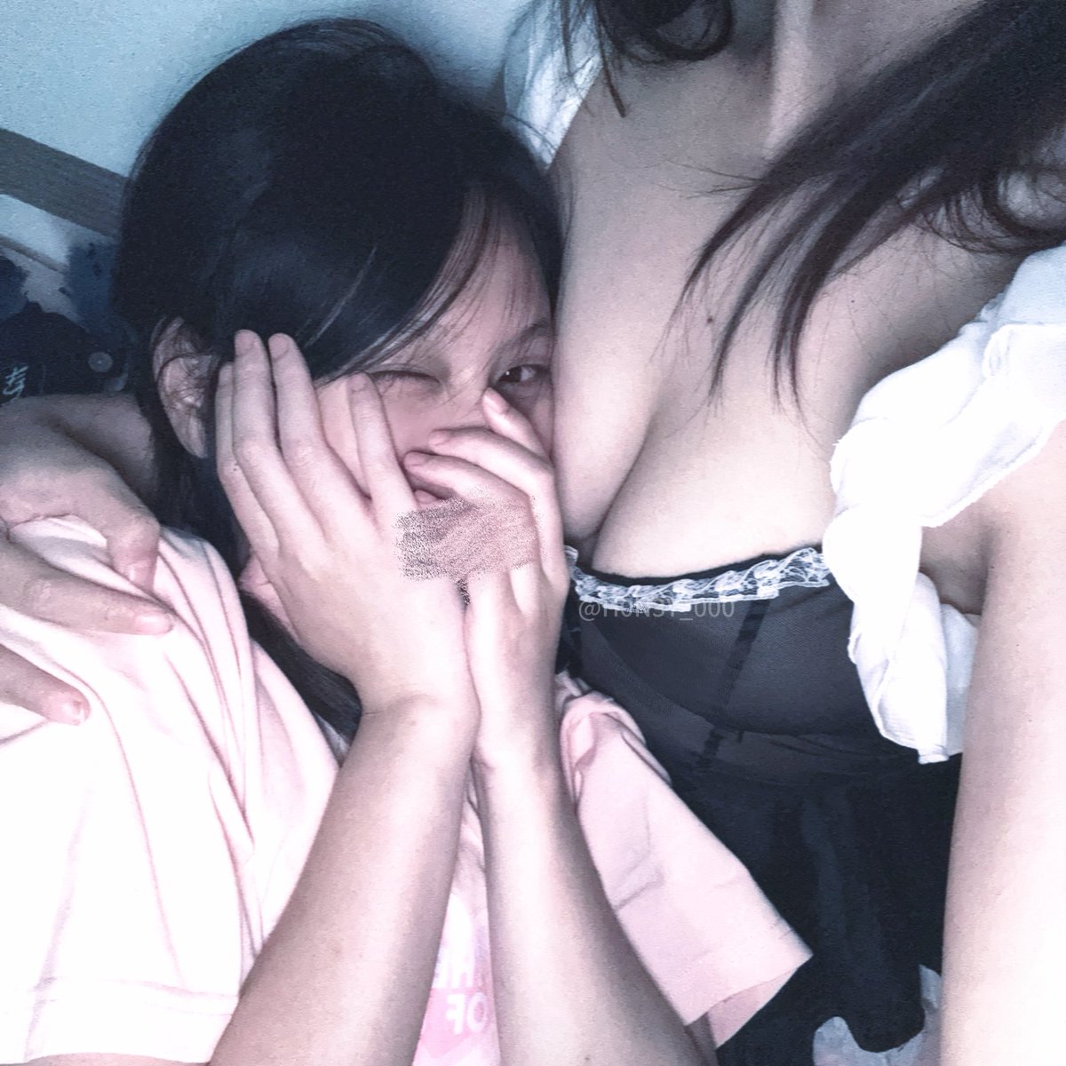H0N3Y_000's tweet photo. 😘 #wlw #les https://t.co/Z3Zm0zlDAI