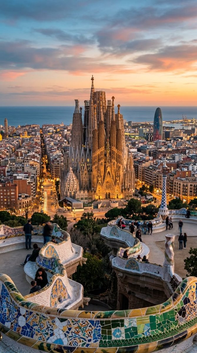 oceannvibe's tweet photo. Barcelona,spain https://t.co/hpliwcdDsS