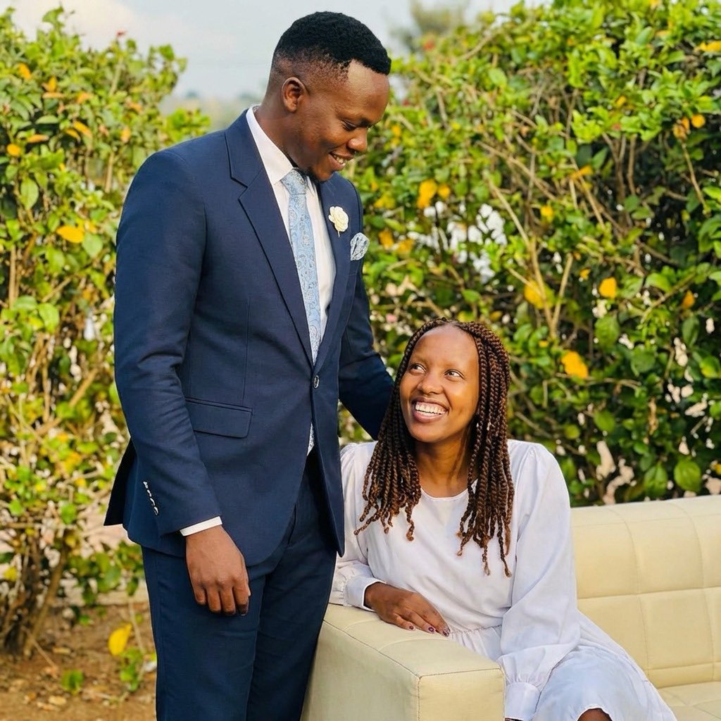 rejuvenated_ug's tweet photo. Bro if she doesn’t smile like this while you’re with her, your forcing that relationship. Run for your life https://t.co/0kVoN1am6v