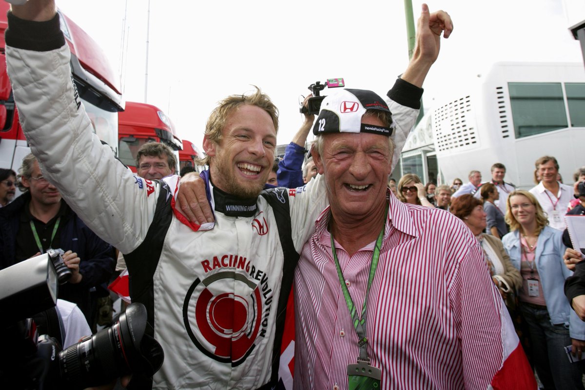 LadyButtonf1 tweet picture