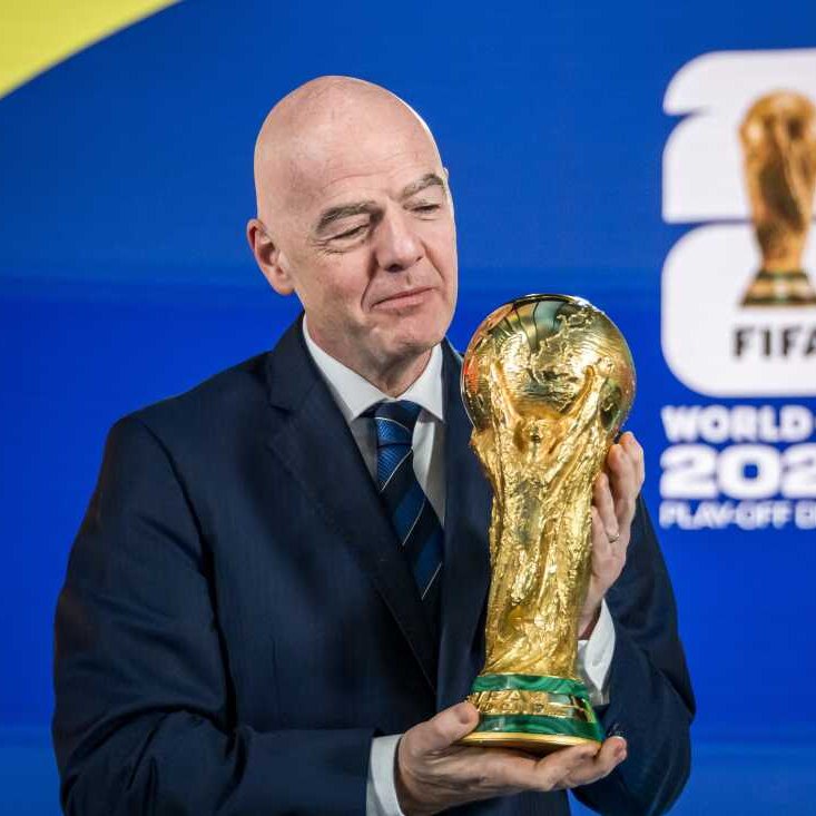 TouchlineX's tweet photo. 🚨 𝗕𝗥𝗘𝗔𝗞𝗜𝗡𝗚: Gianni Infantino has  offered Morocco the chance to host the 2030 World Cup final in exchange for support to remain FIFA president.

— @lequipe https://t.co/ELViYT0MLt