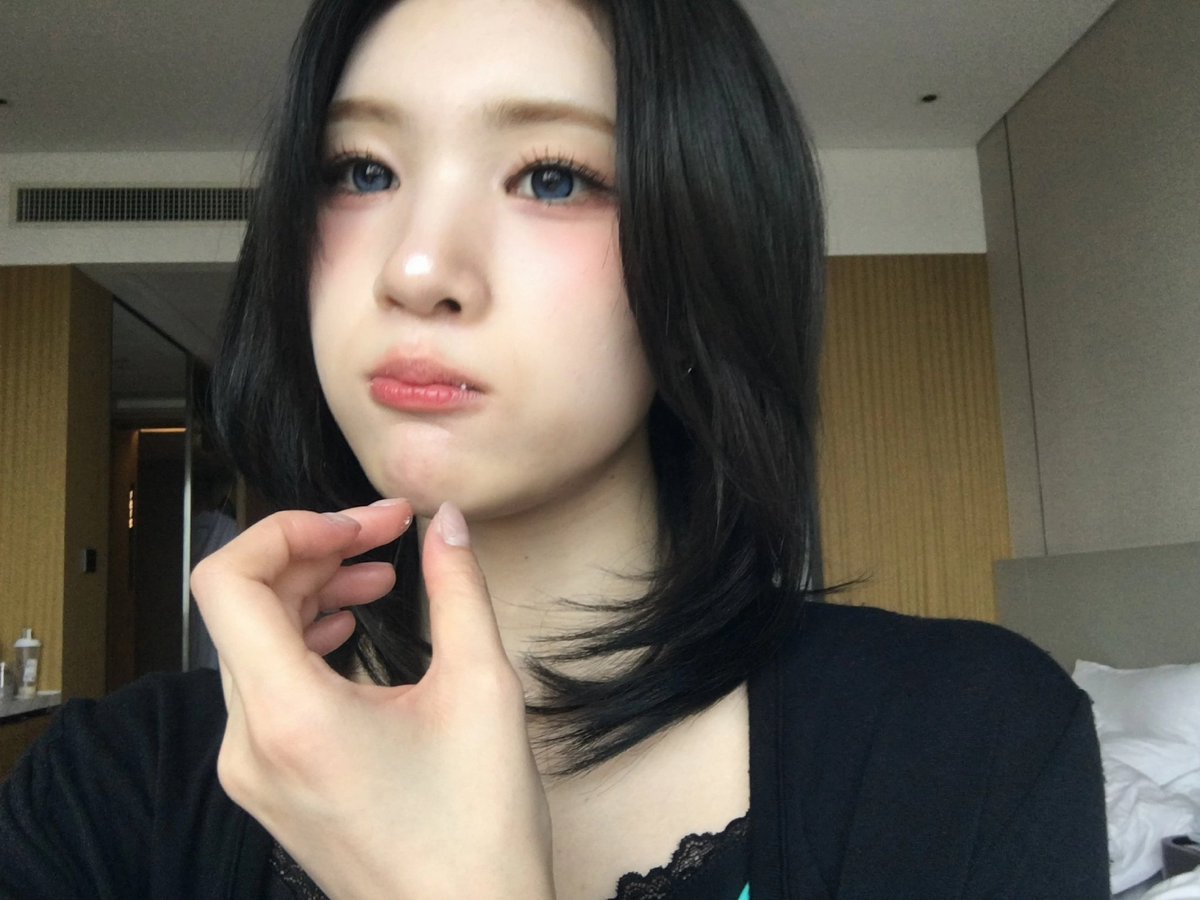 juunkxim's tweet photo. 🩵; https://t.co/Pf9sU6AJWA