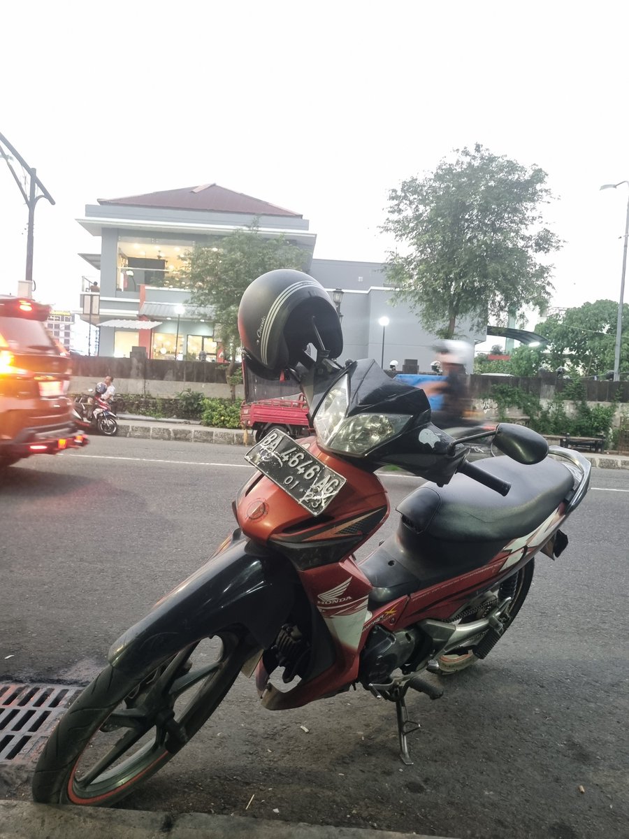 sei_napa's tweet photo. Throwback jogja 14 Juli https://t.co/HjPhTVYpzP
