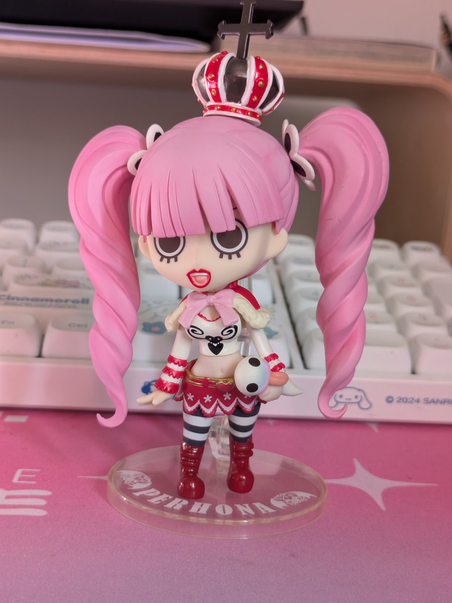 poupeechagrin's tweet photo. i'm back n i got chibi-arts perona :3 https://t.co/lPHiLpFBbO