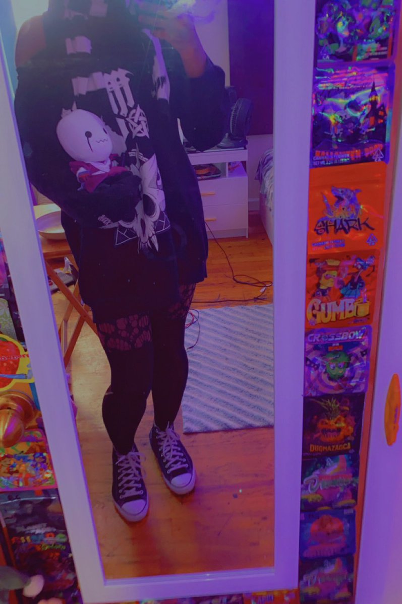 BenjiDaPuppy's tweet photo. Before our regularly scheduled goons, thoughts on the fit? https://t.co/vFal9YhLwQ