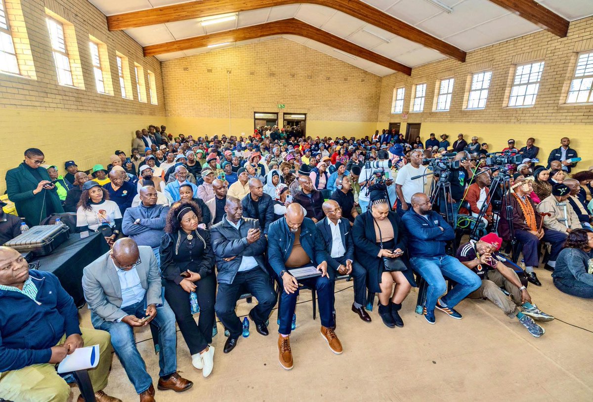 Lesufi's tweet photo. [IN PICTURES]: #ImbizoWednesday is underway at Entokozweni Hall, Soweto, bringing residents together to engage on electricity-related matters. The session is an opportunity to discuss key issues, share updates, and strengthen service delivery across all spheres of government https://t.co/eK8lCm8wgH