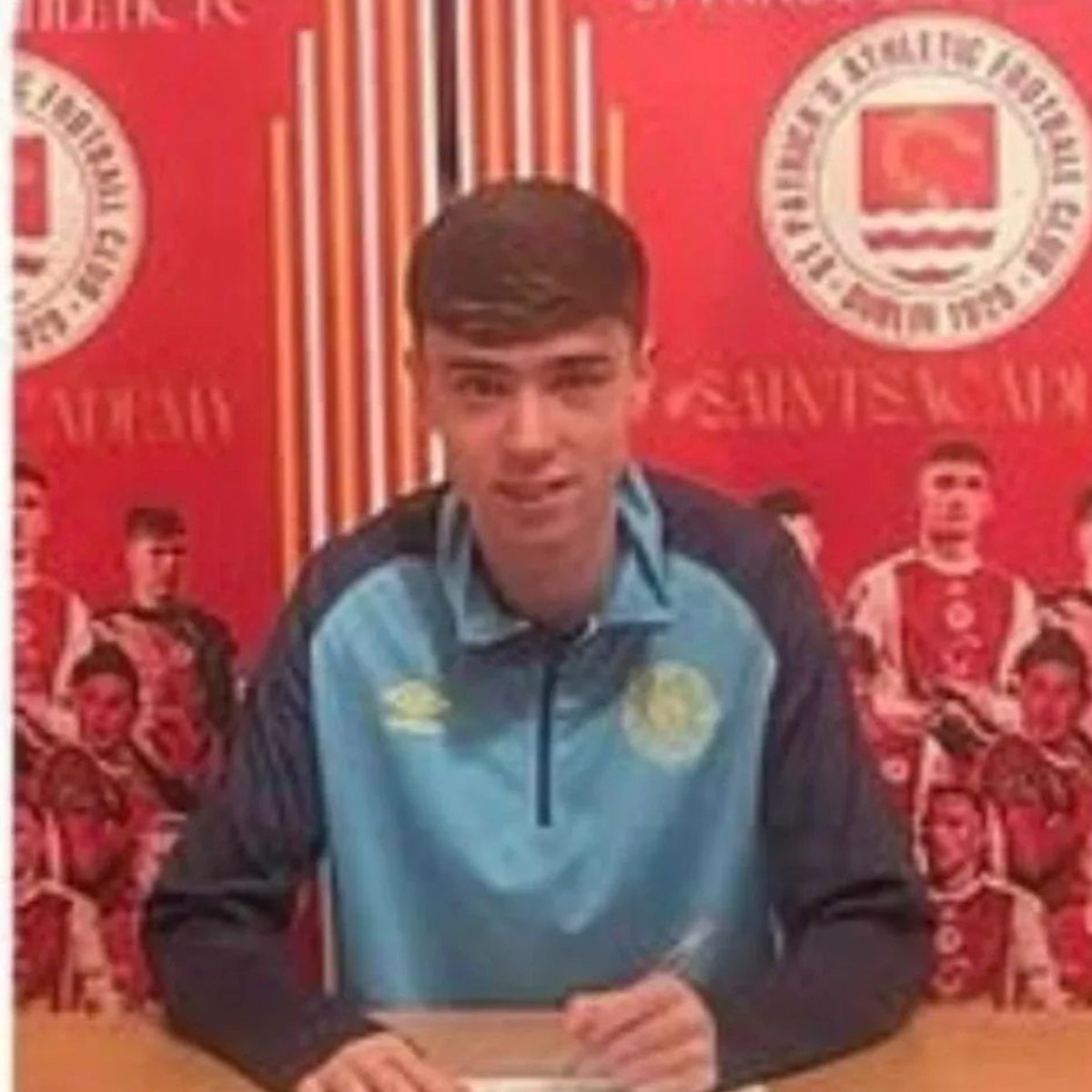 BaldoyleUtd's tweet photo. Congrats to ex Baldoyle Utd man Danny Davis.

Signed for @stpatsfc 
Now part of @FAIreland National Pathway Programme

🟢 Best of luck for the future Danny!

@DDSL_Official @StPatsAcademy https://t.co/gcCTWDyxUd