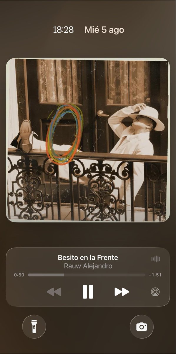 __luuciiaa__23's tweet photo. creo que estoy empezando a vivir algo como esta canción 🤲🏼 https://t.co/UkY64X83mY