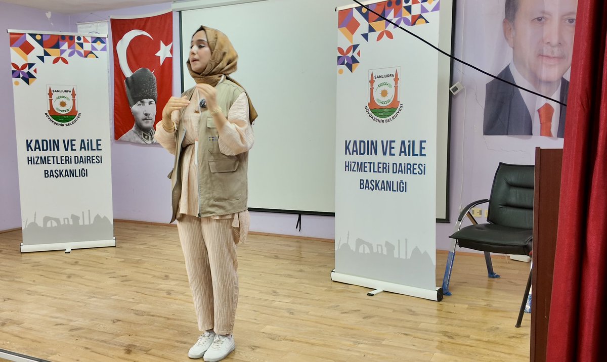 urfakadinaile's tweet photo. 🩺 Kadın ve Aile Hizmetleri ile Sağlık İşleri Daire Başkanlıklarımız, Harran ve Suruç Kadın Destek Merkezlerinde “Kadın Sağlığı” eğitimi gerçekleştirdi.

Farkındalık eğitimlerimiz farklı bölgelerde devam edecek. 💛 https://t.co/cIom7AcPzo