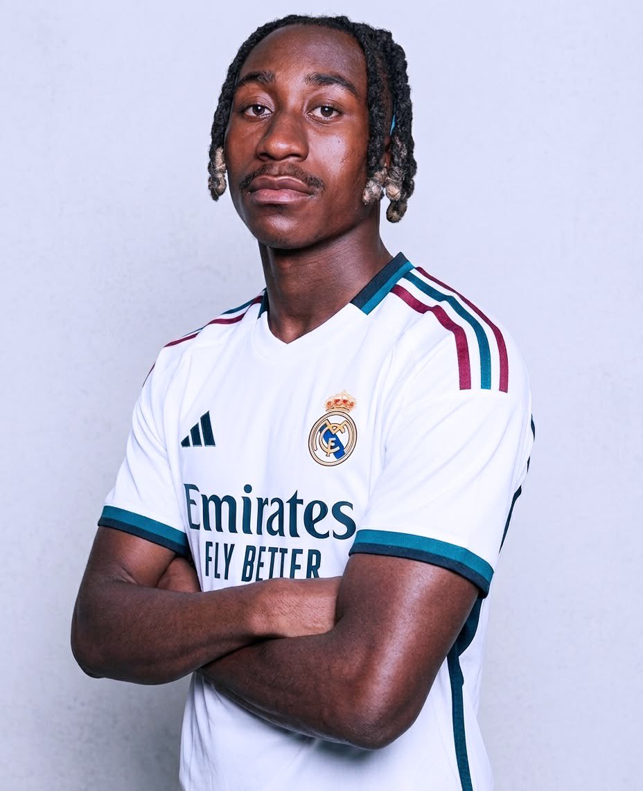 madridactu7's tweet photo. ⚡ Le Real Madrid a trouvé un accord avec le RB Leipzig pour le transfert de Yan Diomande
•  Le joueur devrait obtenir l’autorisation de se rendre à Madrid pour passer sa visite médicale
•  Le montant du deal tourne autour de 125 M€ + 15 M€ de bonus
@MarioCortegana https://t.co/BafOqvfD9B