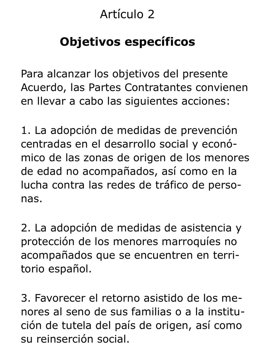 EsterMunoz85's tweet photo. Entonces por qué no se da cumplimiento al convenio suscrito con Marruecos en 2007 para el retorno de menores no acompañados. El interés superior del menor es retornar con su familia, muchas  además los están buscando. 

Art. 2.3: “Favorecer el retorno asistido de los menores al seno de sus familias o a la institución de tutela del país de origen, así como su reinserción social”.

Art. 5.2: “Las Partes Contratantes del presente Acuerdo colaborarán, en el marco de la preservación del interés superior de los menores de edad, para garantizar, en cada caso de retorno al país de origen, las condiciones de la reunificación familiar efectiva del menor o su entrega a cargo de una institución de tutela.