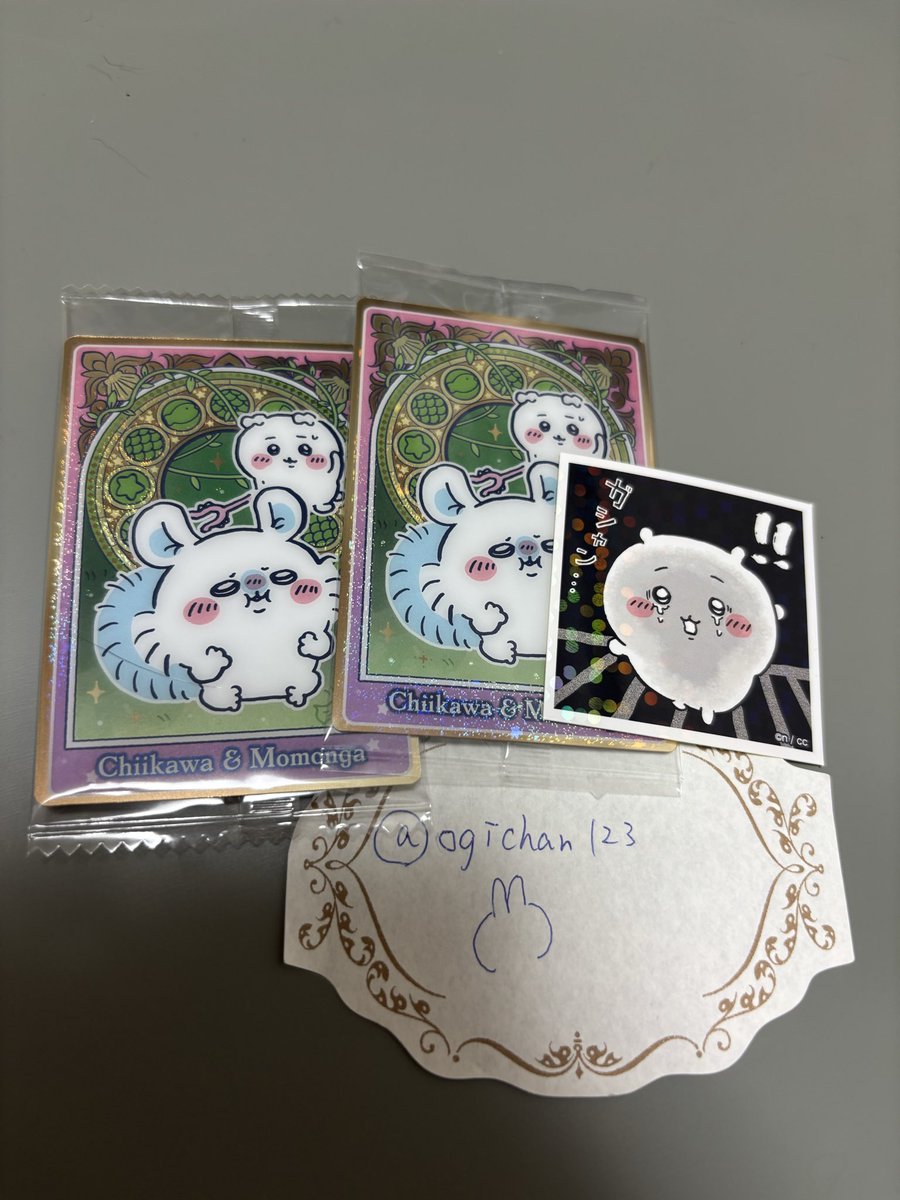 ogichan123's tweet photo. @5o47yt 初めまして、検索から失礼いたします。画像を誤り、コメントを1度削除いたしました。申し訳ありません。
ちいかわウエハースのシークレット>こちらのシールが欲しいのですが、どれか交換いただけるものございますでしょうか？提案数少なく申し訳ありませんが、ご検討いただけますと幸いです。 https://t.co/Z8Z604g080
