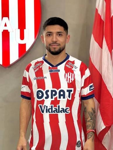 NicoMai10's tweet photo. 🔴⚪️#Unión
Mauro #LunaDiale está habilitado y podrá ser considerado por #Madelón para el partido del Jueves a las 19 hs ante #Lanús.
@Cadena3Com Santa Fe FM 📻 101.7 @lacentrald_sf https://t.co/Duj7d26Cdi