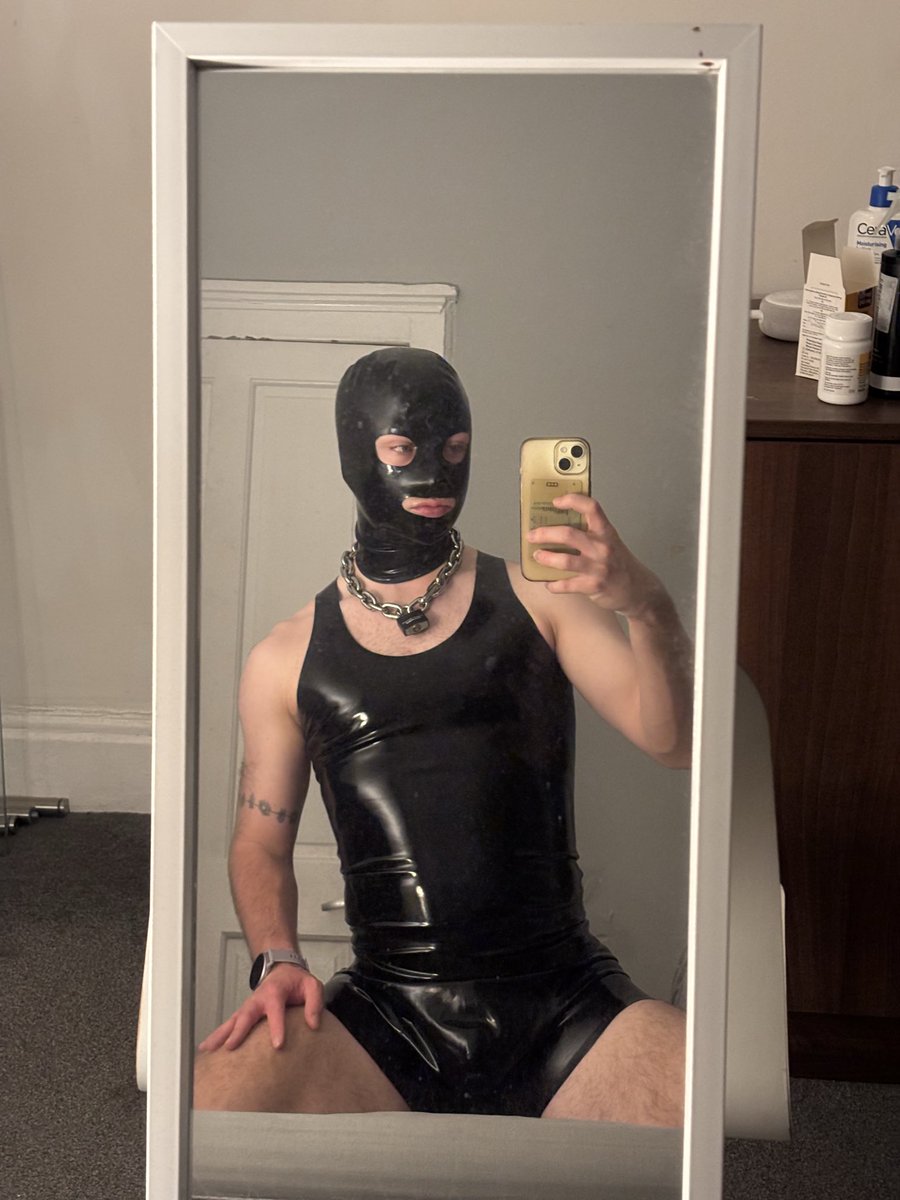 NWKage's tweet photo. looking for someone to come and shine me up some more… 😈 https://t.co/MlHHokuURu