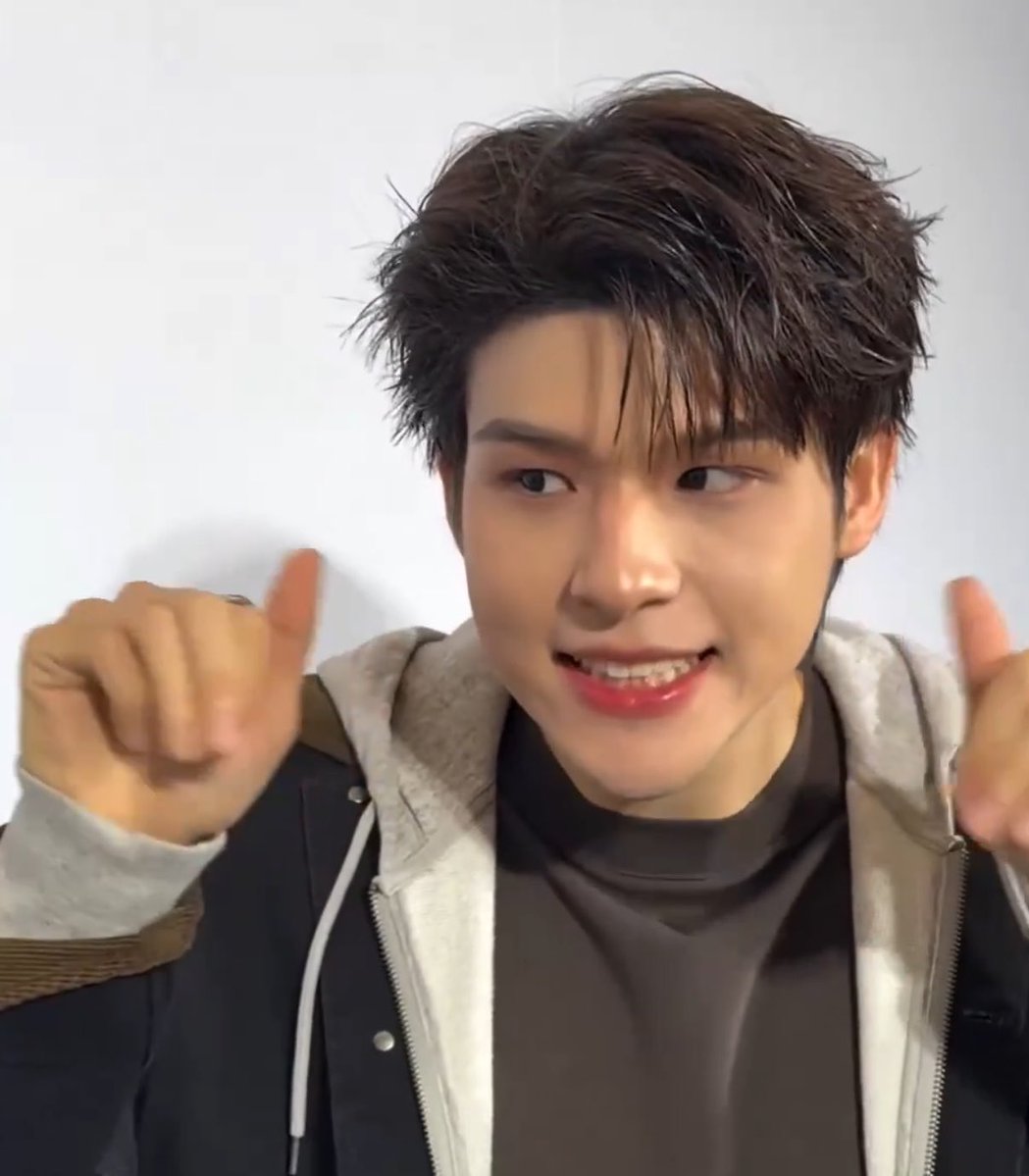 tawaninsunday's tweet photo. ㅠㅠ🤲🏻 ㅠㅠ🤲🏻 https://t.co/DRSRgB4kqh