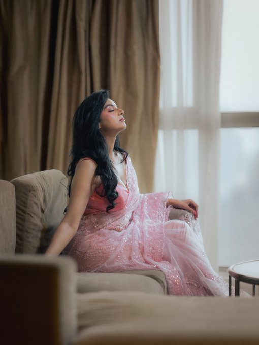 Mounikaa29's tweet photo. Sanam Shetty 
#Sanam #SanamShetty https://t.co/IO234RyKs8