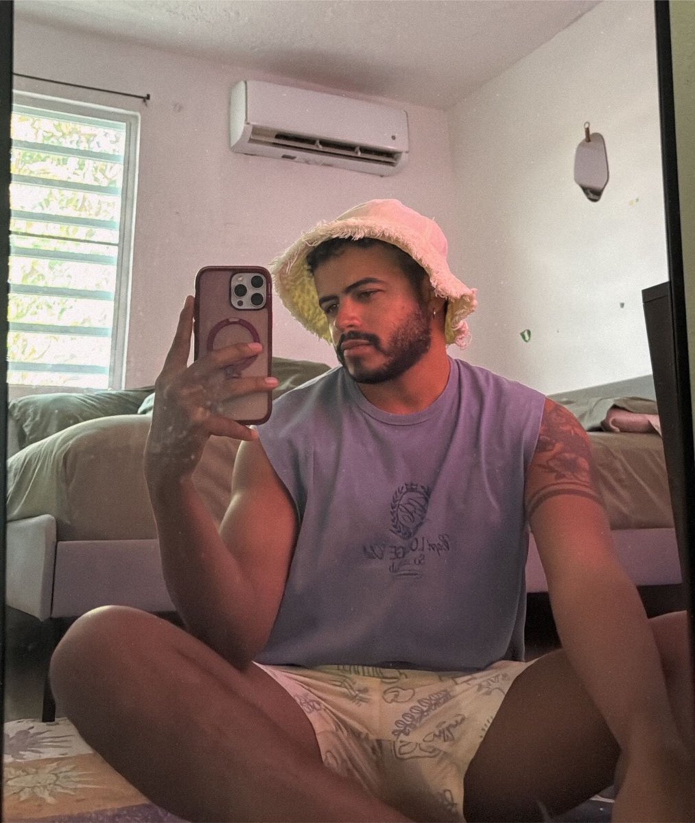 ccatchabeat's tweet photo. its been a while https://t.co/ImE2M1lZsG