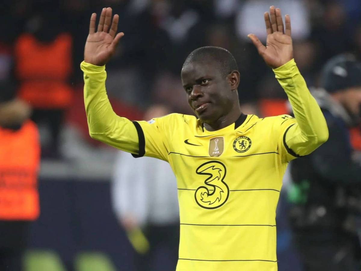 OManiaque's tweet photo. Ngolo Kanté, il aurait le niveau à l'#OM ? https://t.co/YD2kRai4Ru