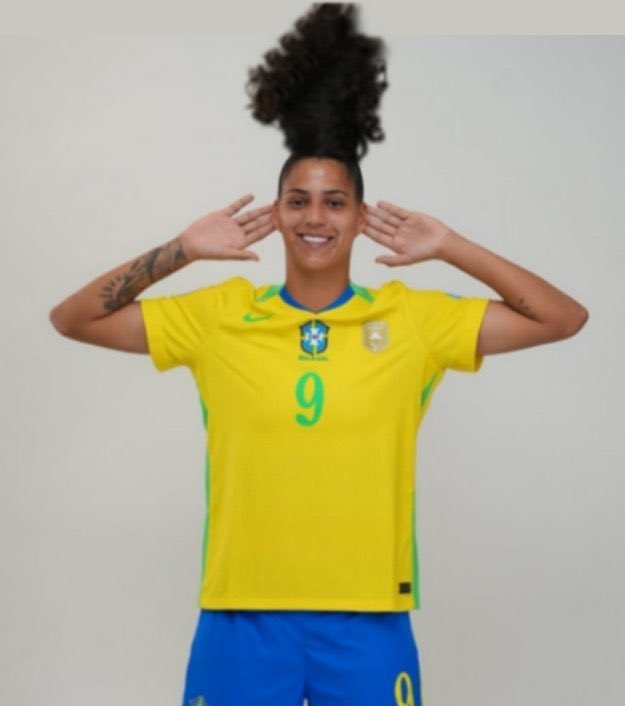hawkbisp's tweet photo. CONTANDO COMIGO JÁ SÃO 731 MIL PESSOAS 😍😍😍 https://t.co/suSDn4CVoW